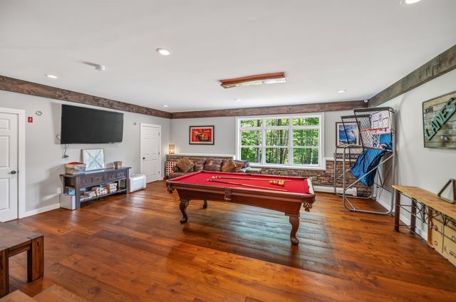 121 Fannie Hill Road, Wilmington, VT 05363