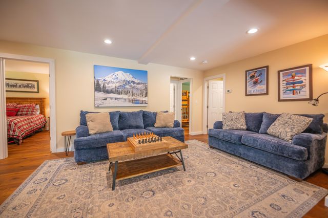 121 Fannie Hill Road, Wilmington, VT 05363