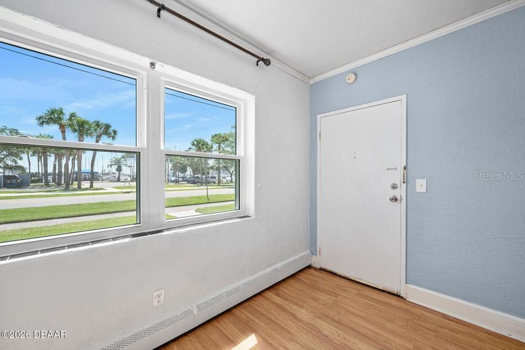 Image 11 of property listing at 500 S BEACH STREET H2, Daytona Beach, FL 32114