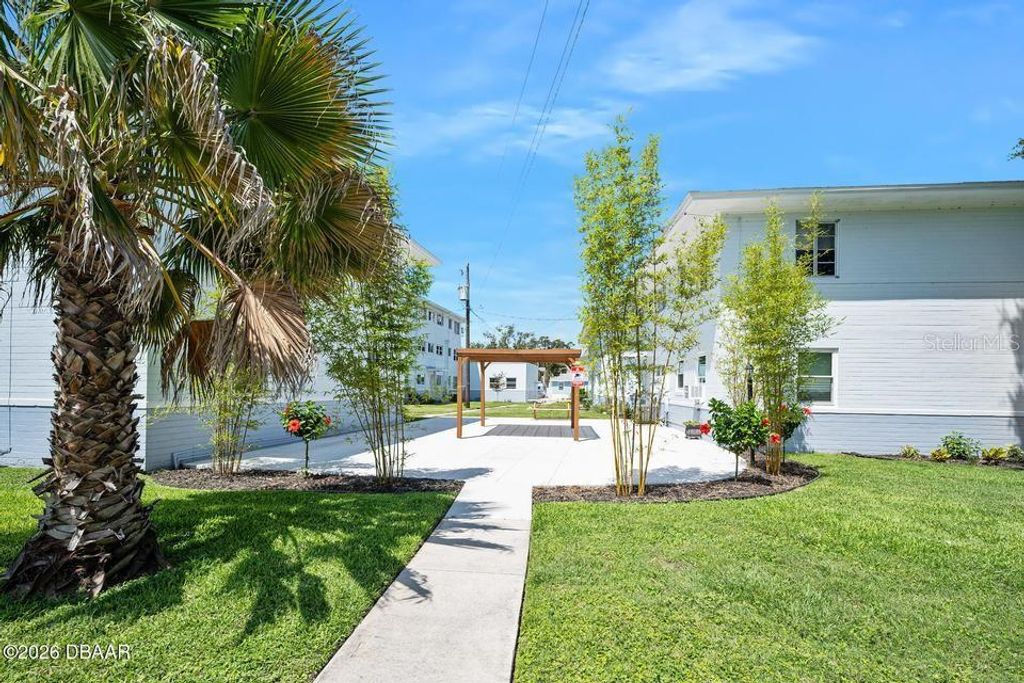 Image 21 of property listing at 500 S BEACH STREET H2, Daytona Beach, FL 32114