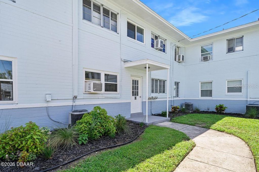 Image 24 of property listing at 500 S BEACH STREET H2, Daytona Beach, FL 32114