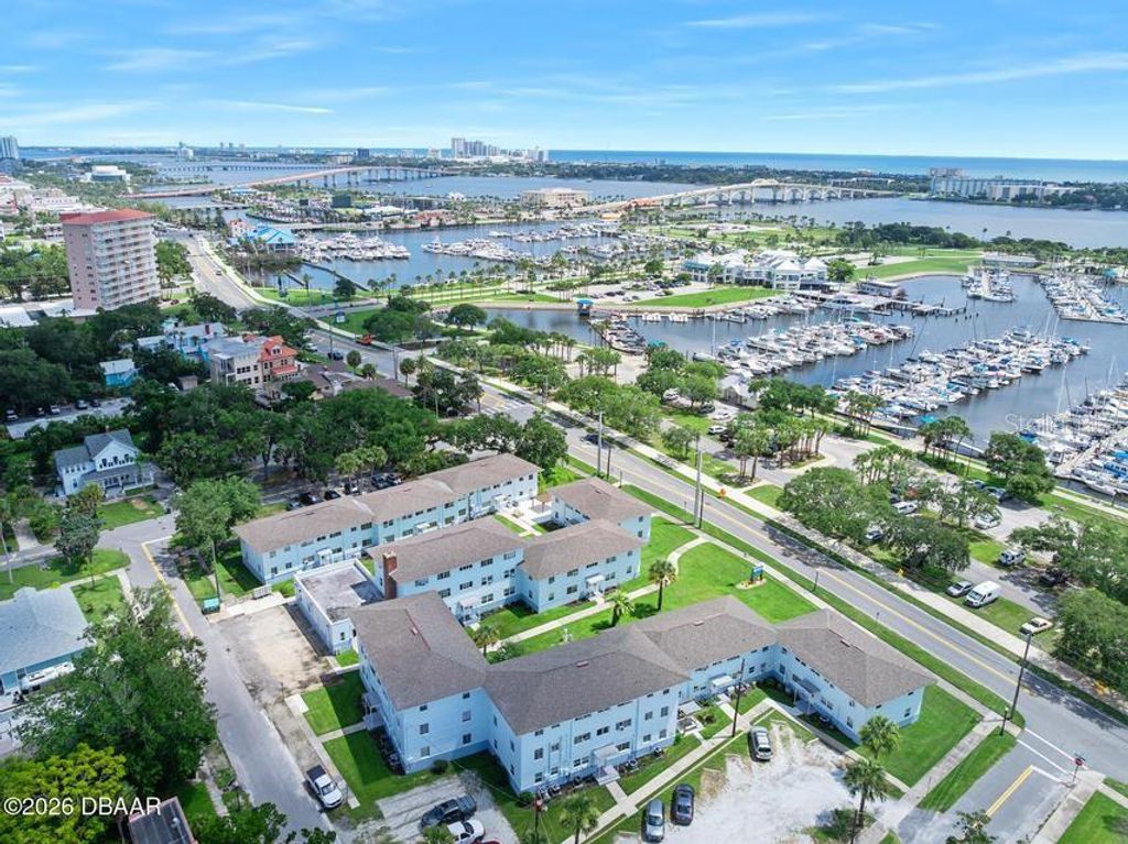Image 5 of property listing at 500 S BEACH STREET H2, Daytona Beach, FL 32114