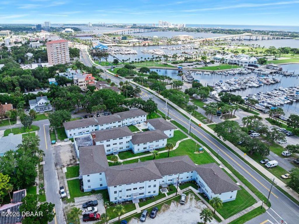 Image 6 of property listing at 500 S BEACH STREET H2, Daytona Beach, FL 32114