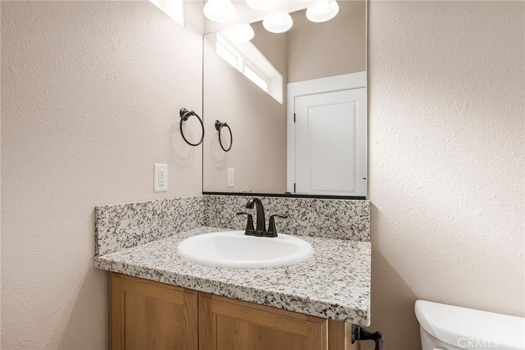 Image 8 of property listing at 6170 Fern Lane, Paradise, CA 95969