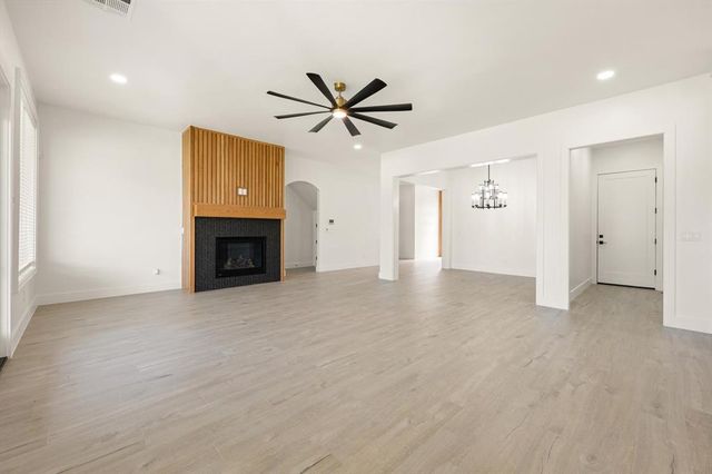 6305 NW 153rd Street, Edmond, OK 73013
