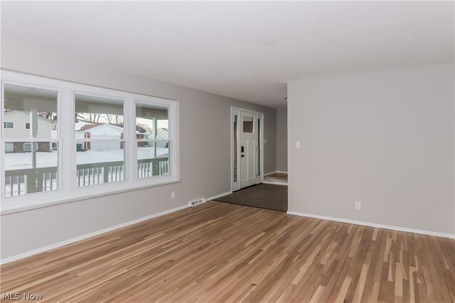 4814 Heatherton Drive, Columbus, OH 43229