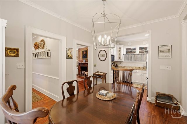 111 E Broad Street, Savannah, GA 31401