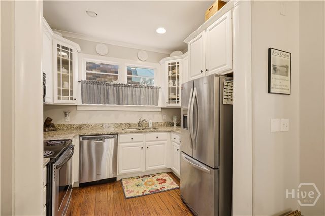 111 E Broad Street, Savannah, GA 31401
