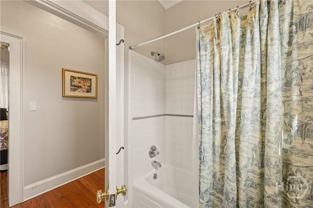 111 E Broad Street, Savannah, GA 31401