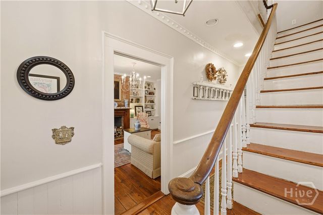 111 E Broad Street, Savannah, GA 31401