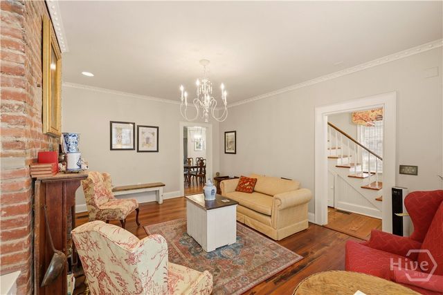 111 E Broad Street, Savannah, GA 31401