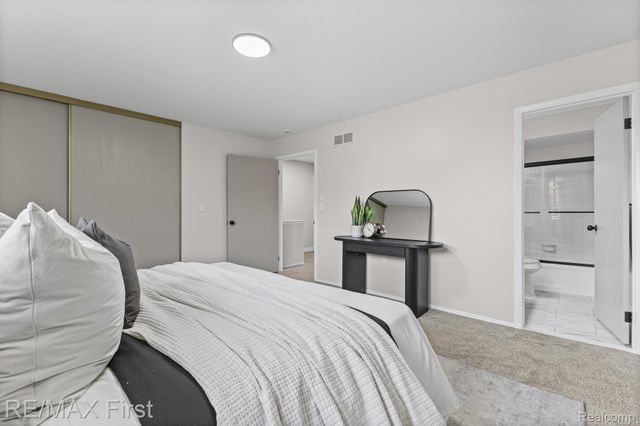 4905 Coventry Street, Royal Oak, MI 48073