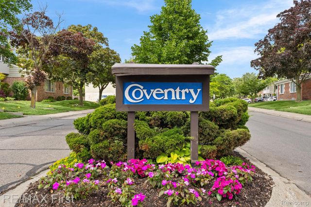 4905 Coventry Street, Royal Oak, MI 48073