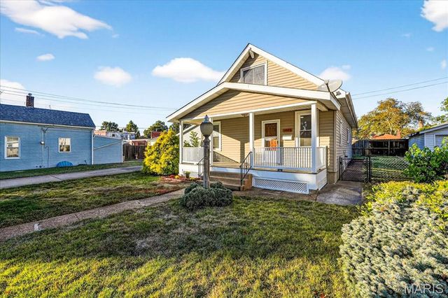 6437 Hancock Avenue, St Louis, MO 63139