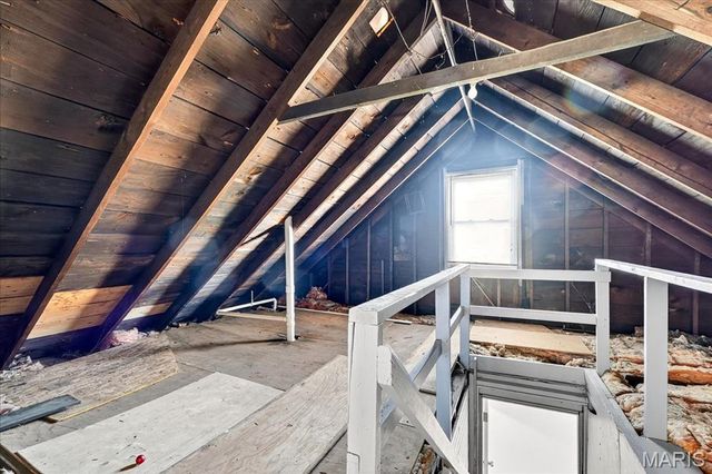 6437 Hancock Avenue, St Louis, MO 63139