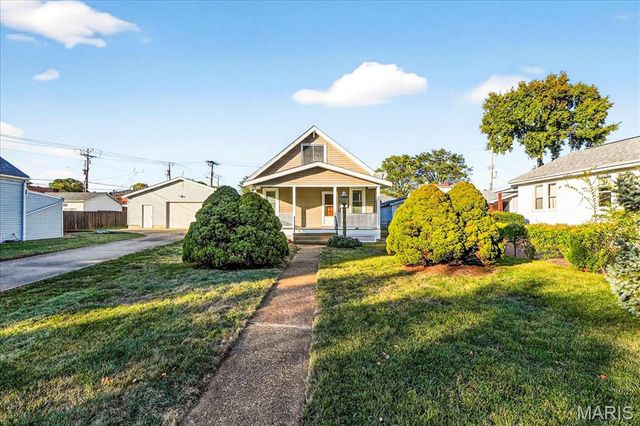 6437 Hancock Avenue, St Louis, MO 63139