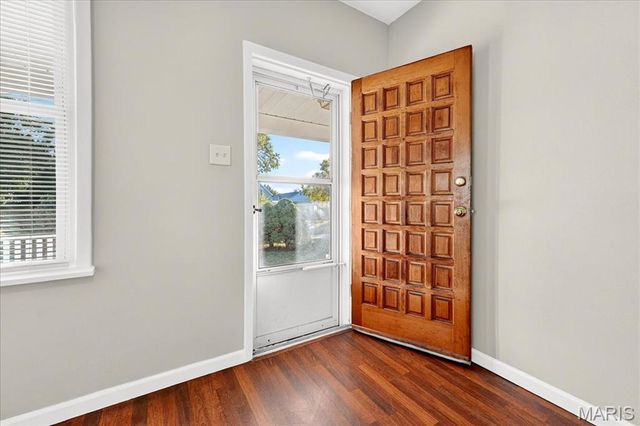 6437 Hancock Avenue, St Louis, MO 63139