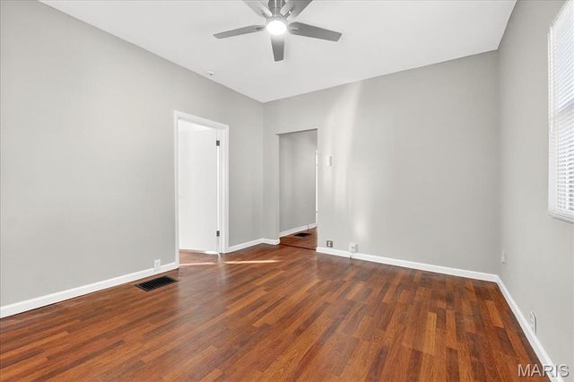 6437 Hancock Avenue, St Louis, MO 63139