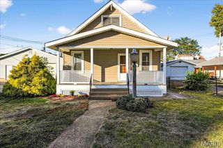 6437 Hancock Avenue, St Louis, MO 63139