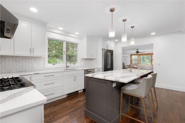 257 Shannock Road, South Kingstown, RI 02879