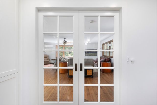 257 Shannock Road, South Kingstown, RI 02879