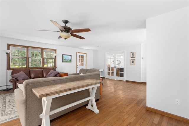 257 Shannock Road, South Kingstown, RI 02879