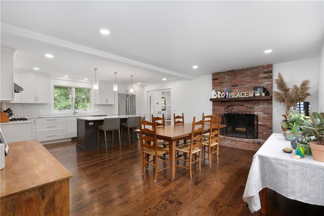 257 Shannock Road, South Kingstown, RI 02879
