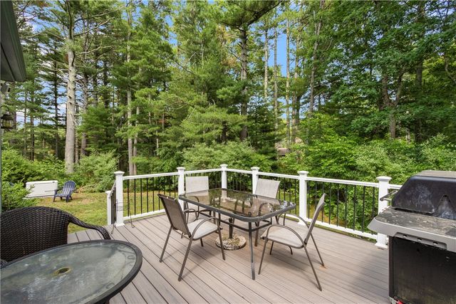 257 Shannock Road, South Kingstown, RI 02879