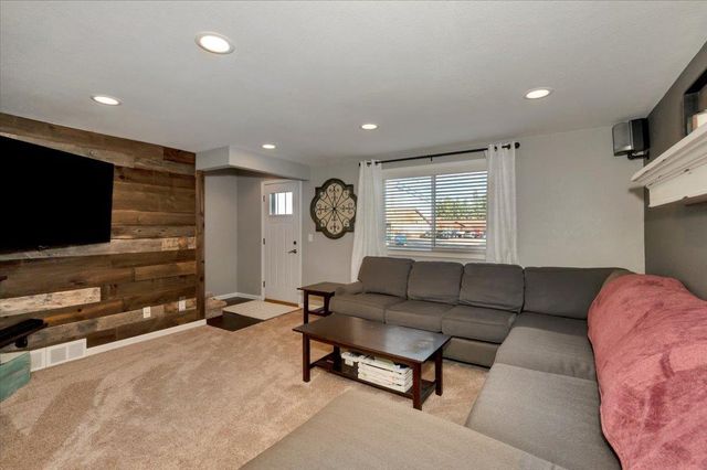 1513 Maryland Ave, Superior, WI 54880