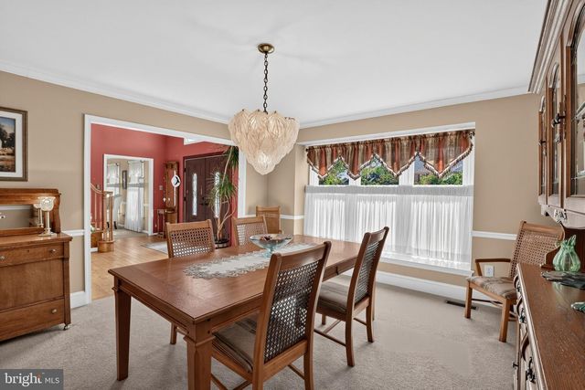 700 FOX HOLLOW DR, Yardley, PA 19067