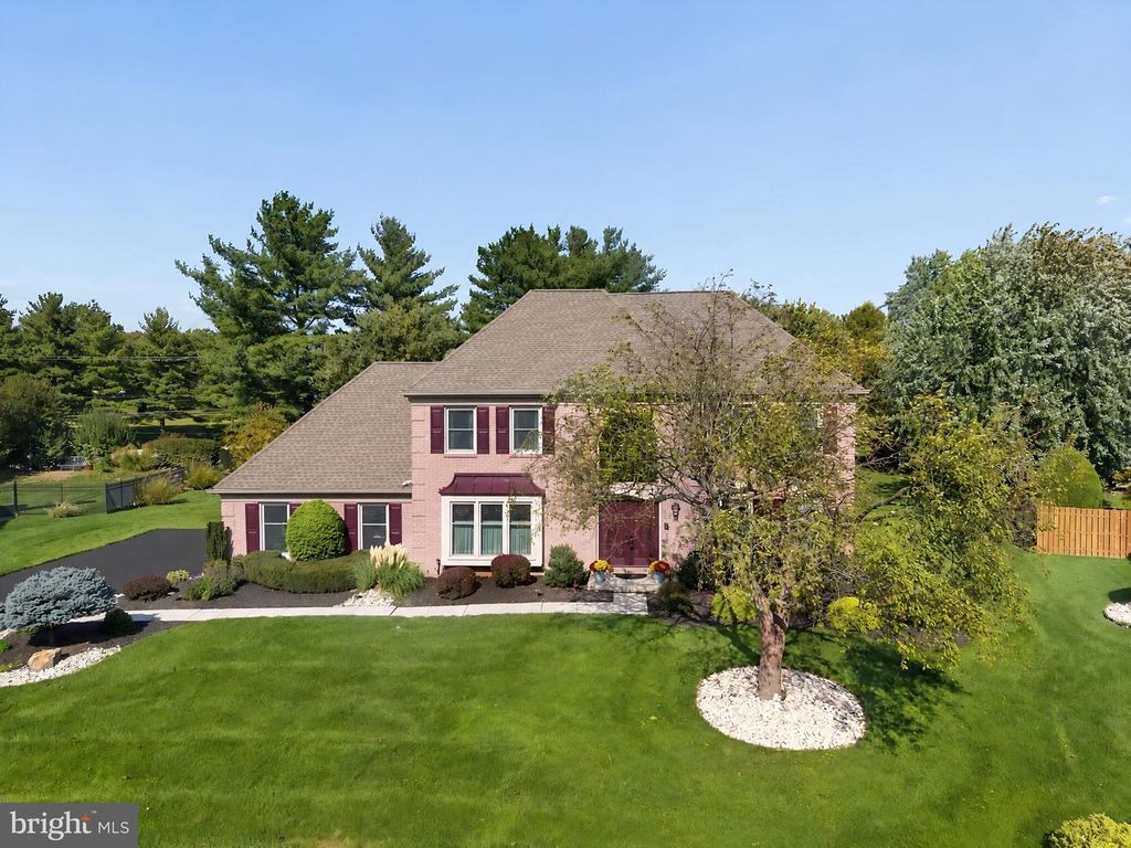 700 FOX HOLLOW DR, YARDLEY, PA 19067 — photo 3