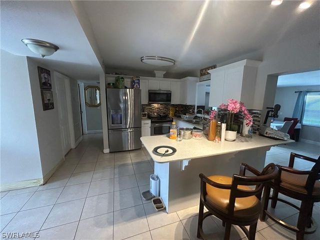 4920 Cortez CIR, Naples, FL 34112