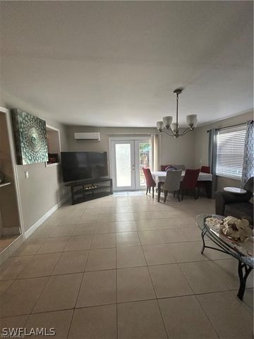 4920 Cortez CIR, Naples, FL 34112