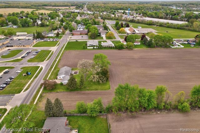 12385 Church Street, Birch Run, MI 48415