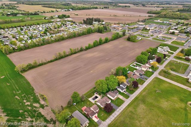 12385 Church Street, Birch Run, MI 48415