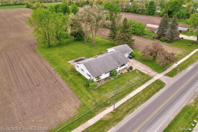 12385 Church Street, Birch Run, MI 48415