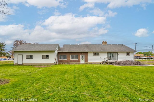 12385 Church Street, Birch Run, MI 48415