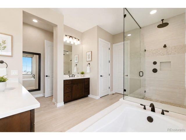 8641 S De Gaulle Ct, Aurora, CO 80016