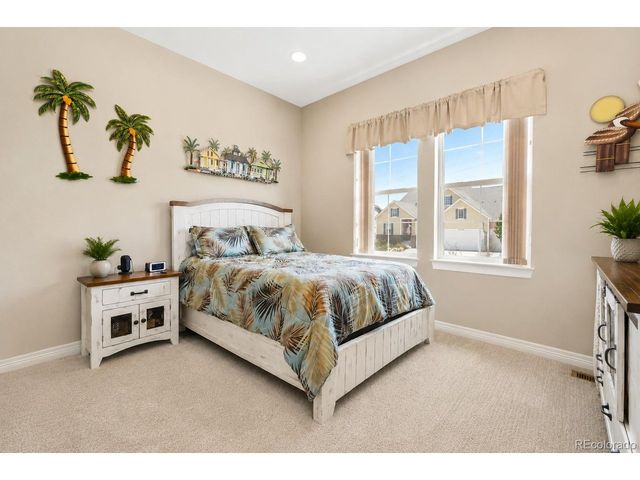 8641 S De Gaulle Ct, Aurora, CO 80016