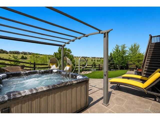 8641 S De Gaulle Ct, Aurora, CO 80016