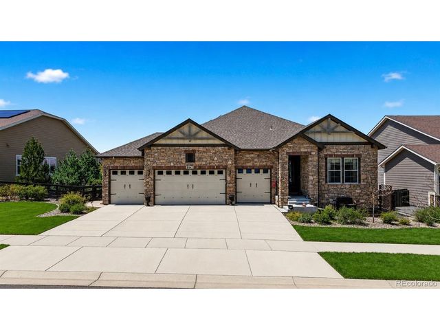 8641 S De Gaulle Ct, Aurora, CO 80016