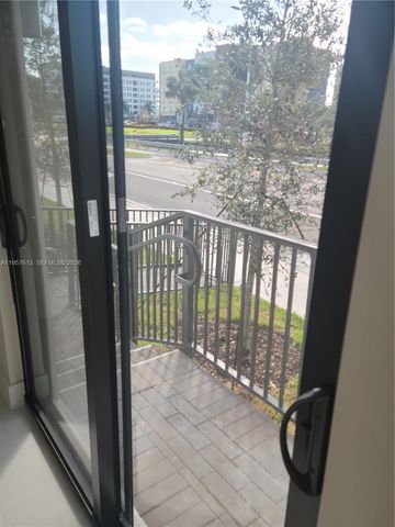 8167 NW 41st St E-109, Doral, FL 33166