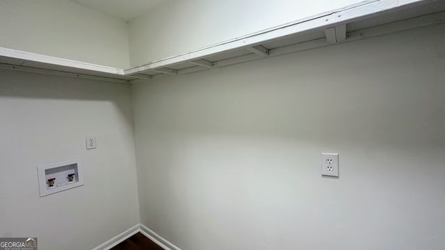 1524 Lakeshore Drive, Anniston, AL 36207