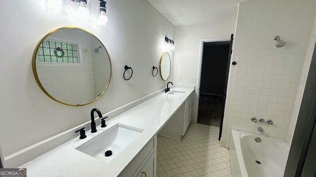 1524 Lakeshore Drive, Anniston, AL 36207