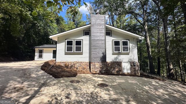 1524 Lakeshore Drive, Anniston, AL 36207