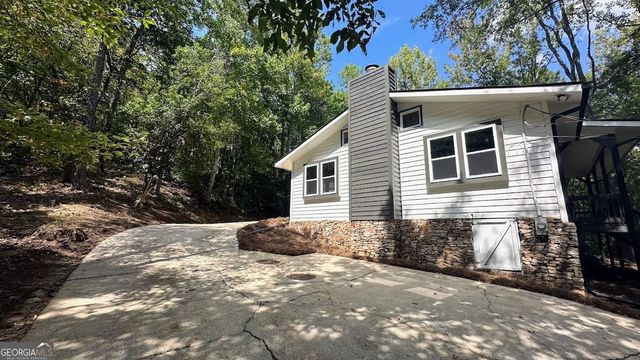 1524 Lakeshore Drive, Anniston, AL 36207