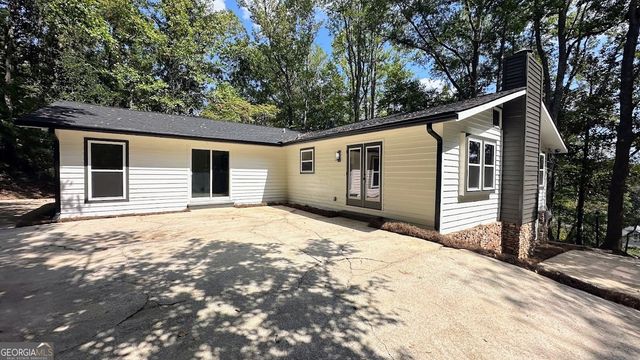 1524 Lakeshore Drive, Anniston, AL 36207