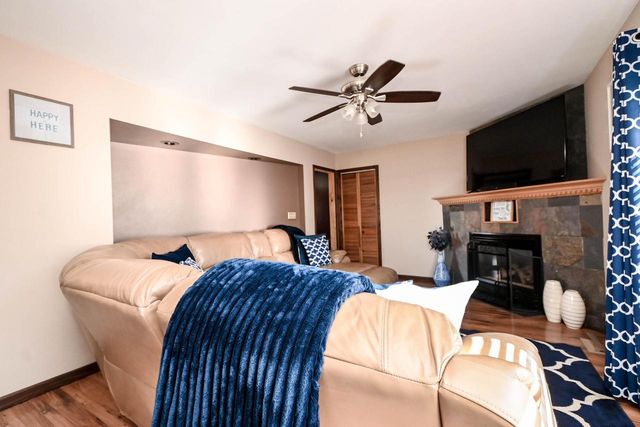 6455 127th STREET, Pleasant Prairie, WI 53158