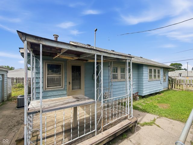 404 Foltz Street, Indianapolis, IN 46241