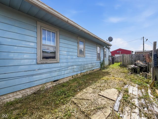 404 Foltz Street, Indianapolis, IN 46241